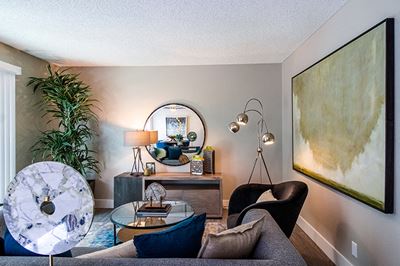 Living Room Kitchen | Sterling Pointe in Sacramento, CA 95825